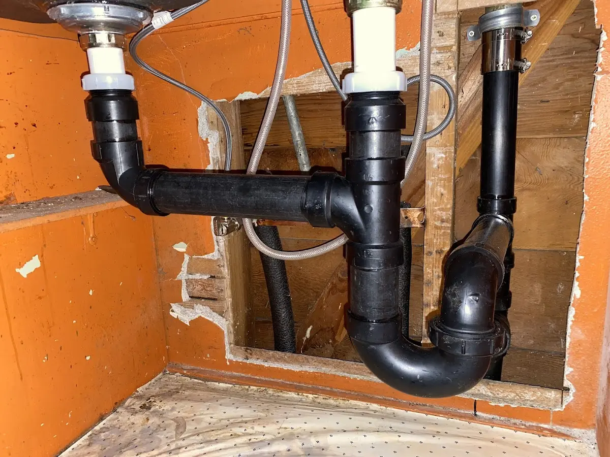 Professional Pipe Bursting equipment and tools on the job in Larned